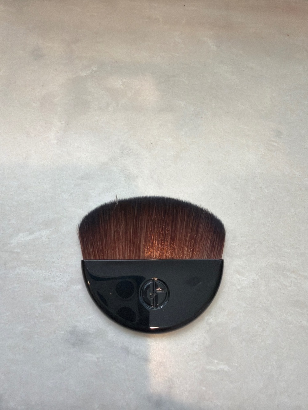 Giorgio Armani Glow Fusion Makeup Brush